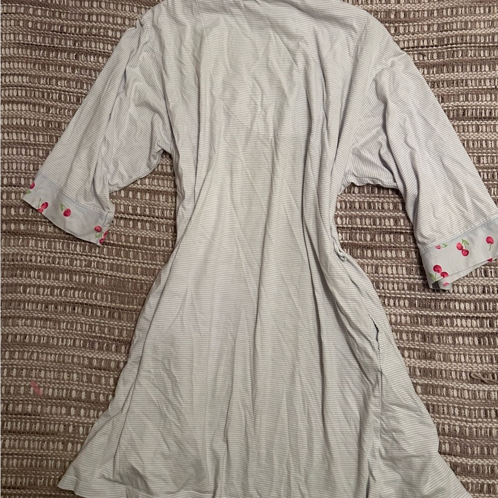 Aria Cherry Patterned Robe - Picture 3 of 3